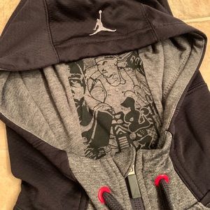 ❌SOLD❌ Rare Melo Drifit Zip-up Hoodie